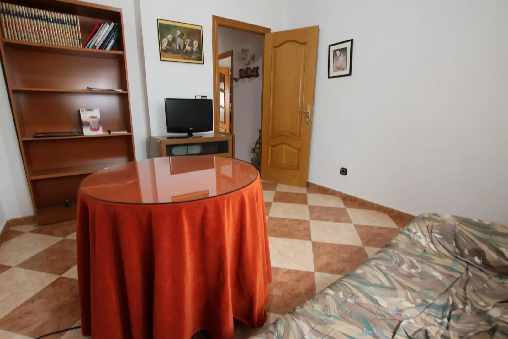 Bedroom of Buildings for sale in Puebla de la Calzada
