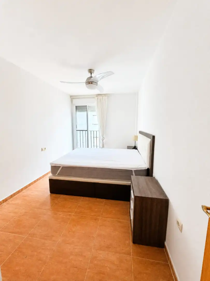 Dormitori de Apartament de lloguer en Moncofa amb Aire condicionat, Calefacció i Terrassa