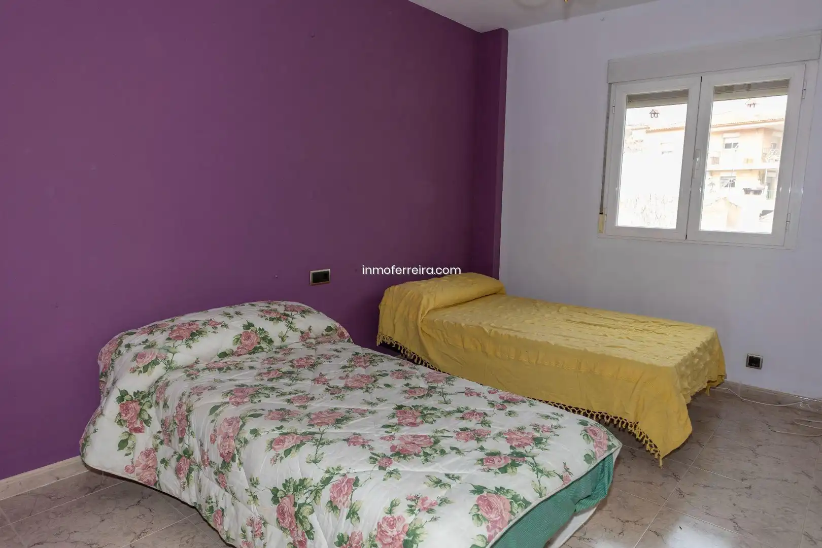 Bedroom of Houses for sale in Darro  with Storage room