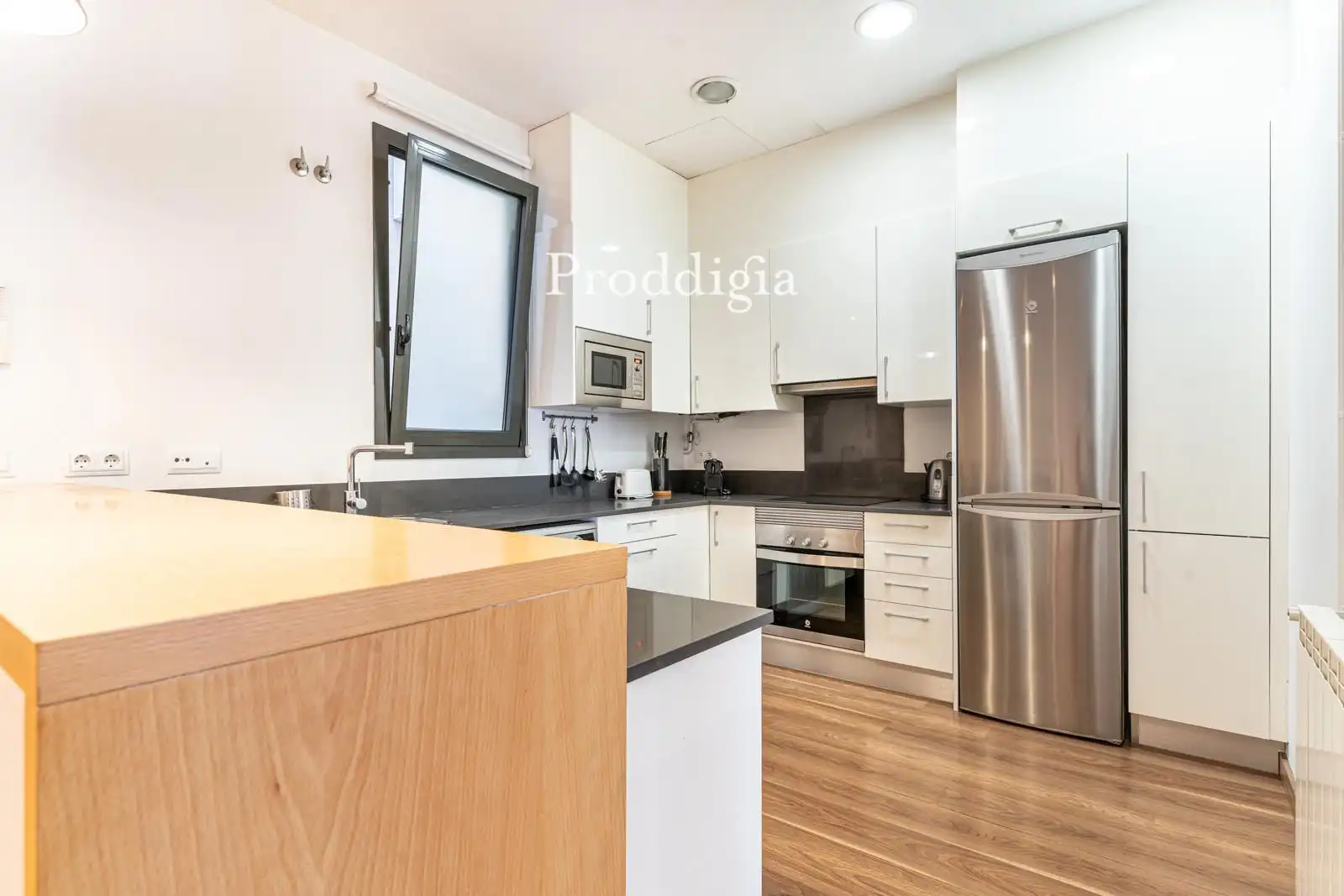 Wohnung zur Miete in Balmes, El Putget i el Farró