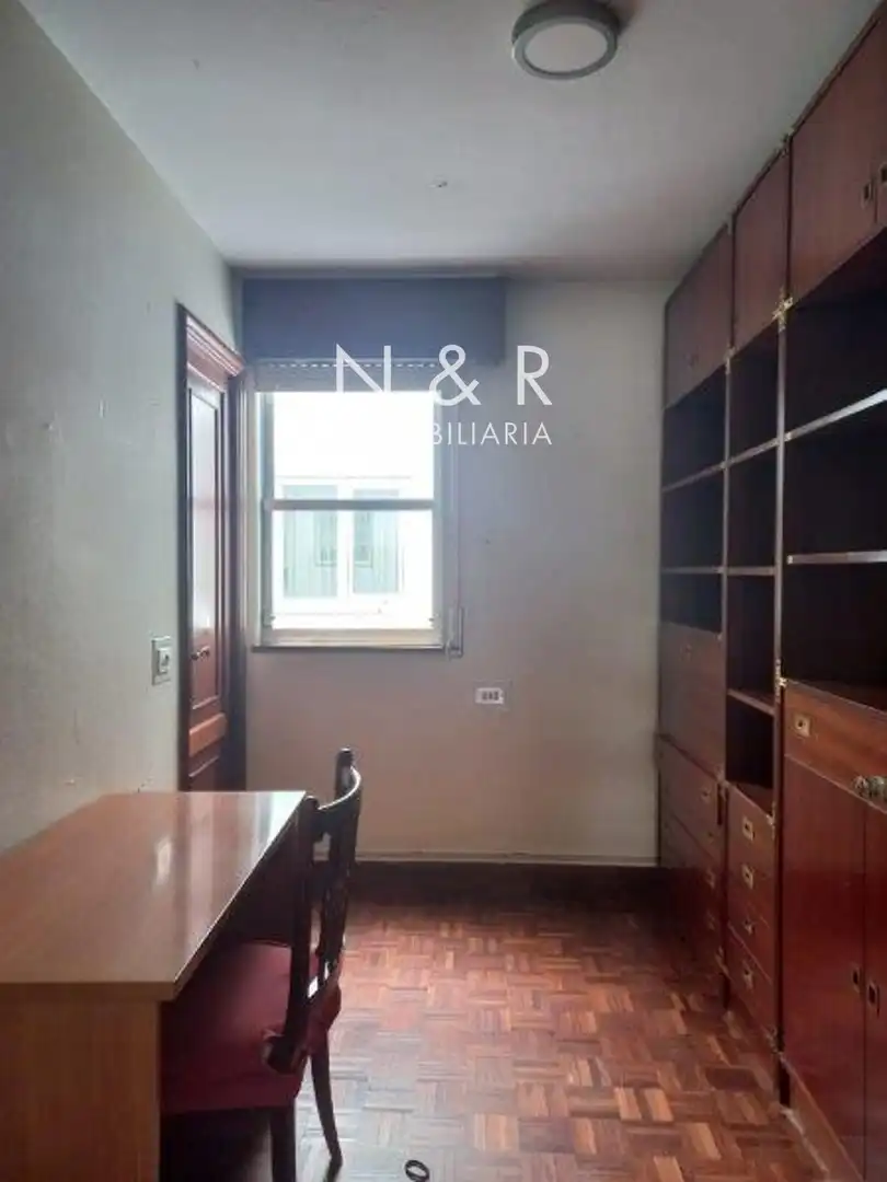 Piso de alquiler en Santiago de Compostela  con Calefacción y Amueblado