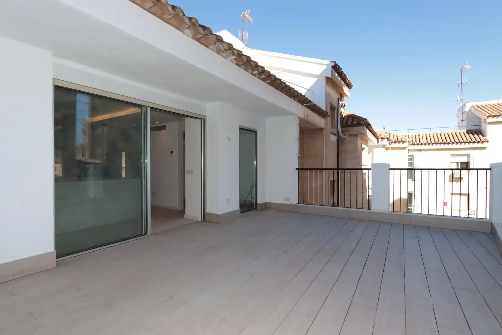 Terrasse von Dachboden zum Verkauf in Cartagena mit Klimaanlage, Heizung und Parkett