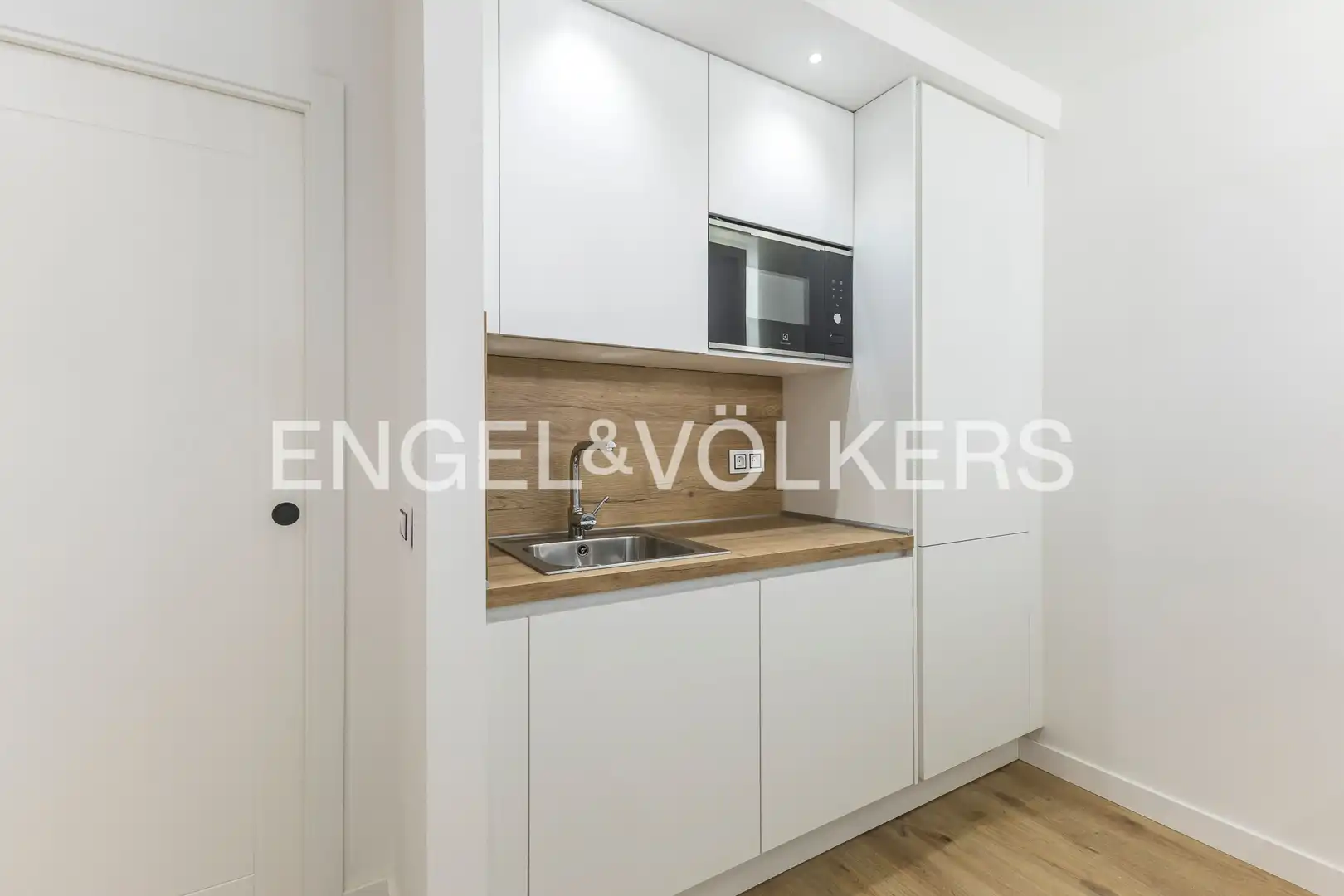 Cocina de Piso de alquiler en Madrid con Aire acondicionado y Calefacción
