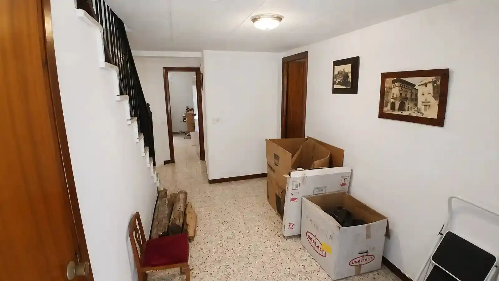 Casa adosada en venda en Valderrobres amb Moblat i Balcó