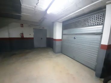 Individual with lift for sale in Carrer de Josep Carner 2