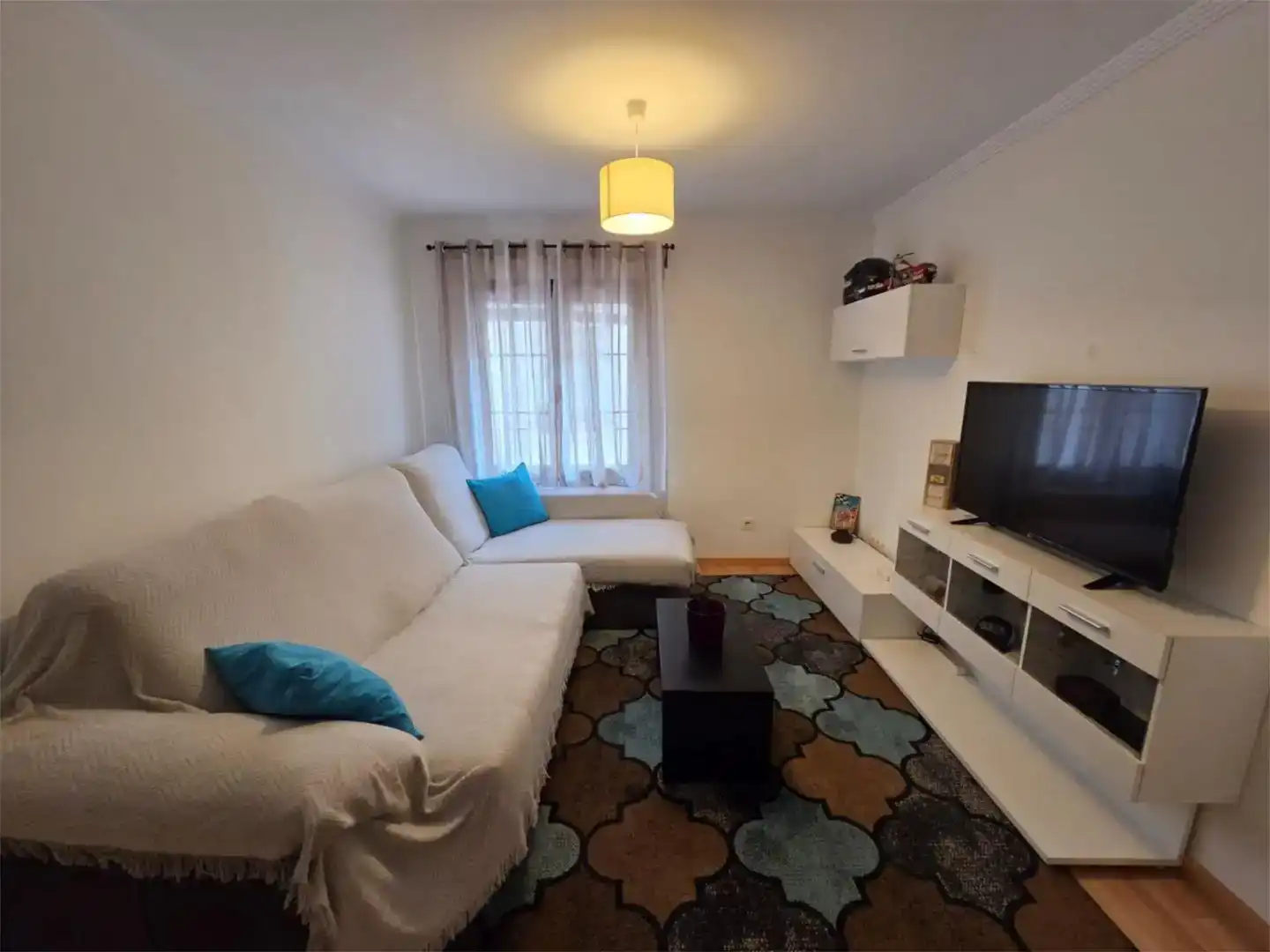 Sala de estar de Piso en venta en Monda con Parquet y Amueblado