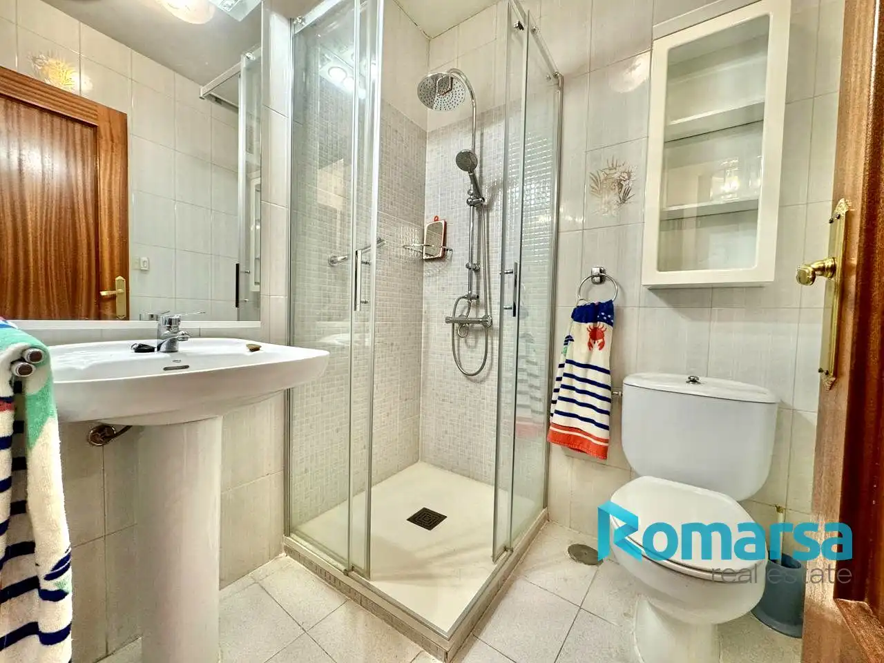 Baño de Piso en venta en Ávila con Calefacción, Parquet y Trastero
