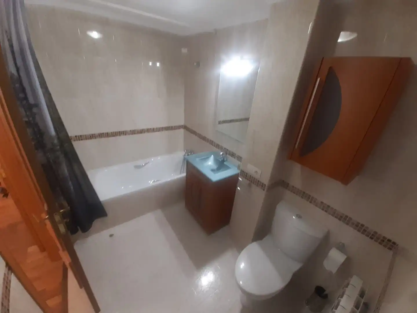 Bathroom of Flat for rent in Zamora Capital   with Storage room, Balcony and Community pool