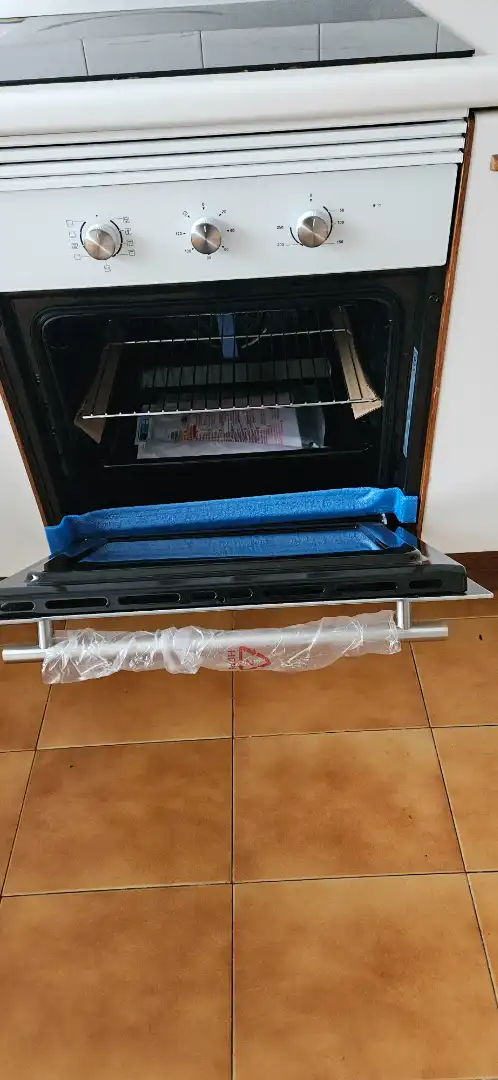 Flat with lift to rent in Rúa de García Barbón, imagen 8