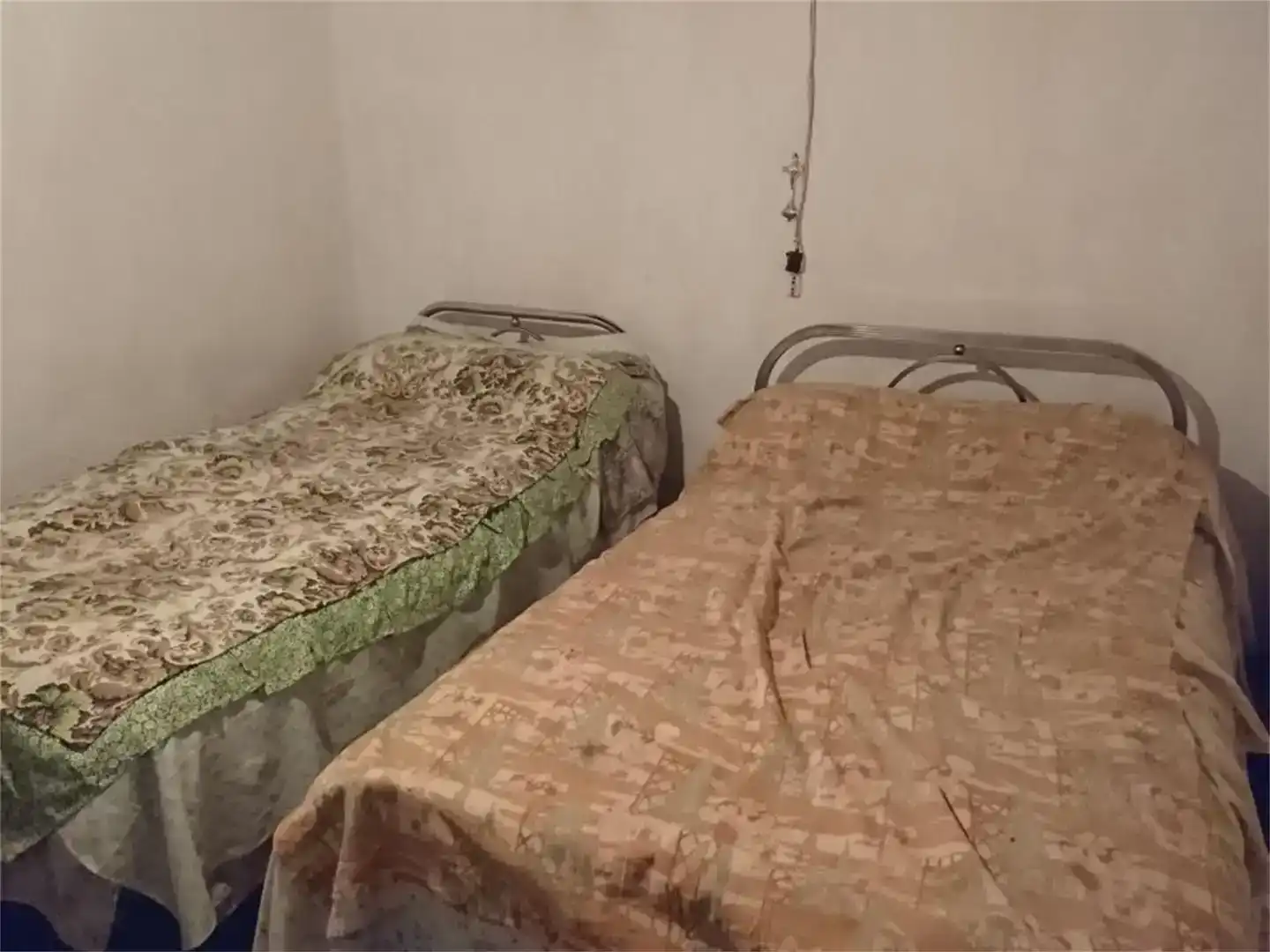 Habitación de Casa adosada en venta en Bermellar