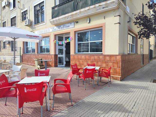 Local comercial en Venta en La Algaba