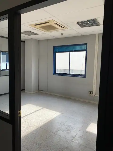 Local comercial en alquiler en Carrer de Salt 19, imagen 5