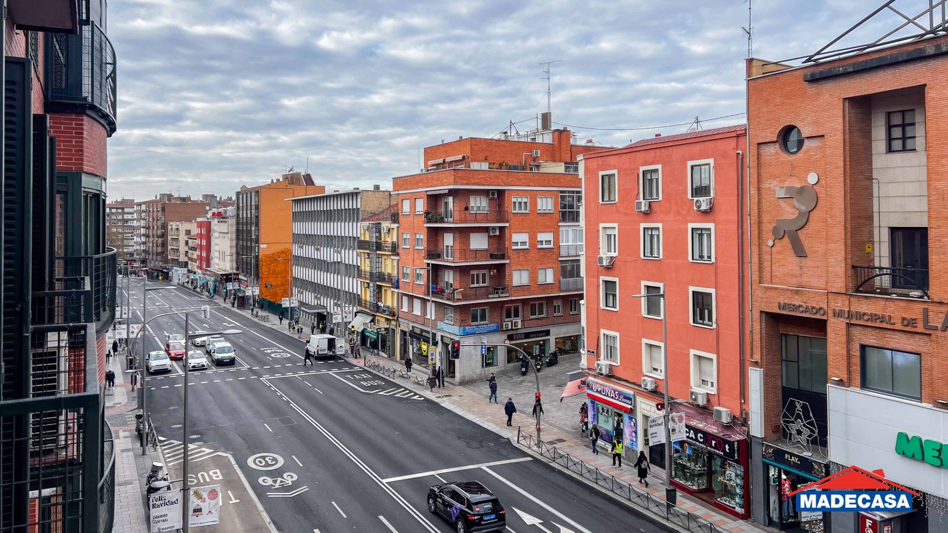 Vista exterior de Piso en venta en  Madrid Capital con Aire acondicionado, Calefacción y Balcón