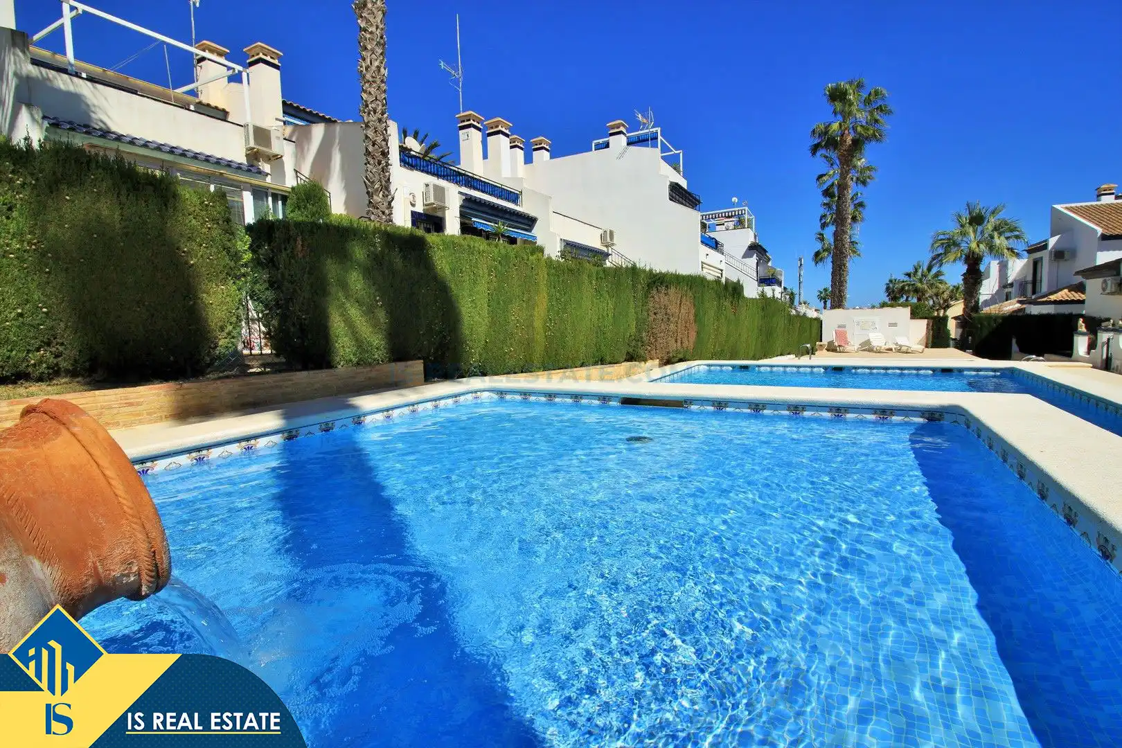 Bungalow con piscina en venta en Orihuela Costa, imagen 2