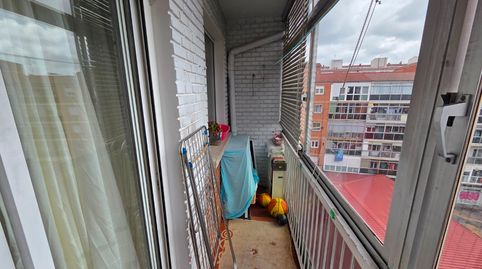 Foto 2 de Piso en venta en Calle Santiago Apóstol, Gamonal - San Bruno - G9, Burgos Capital