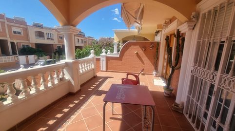 Foto 3 de Casa o xalet en venda a Calle Costa Marfil, 19, Los Molinos - Villa Blanca, Almería Capital