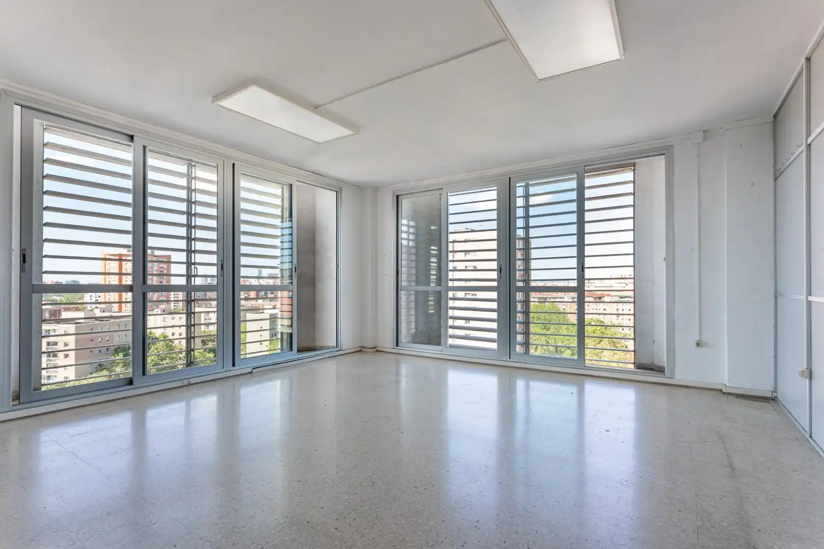 Exterior view of Office for rent in Barcelona