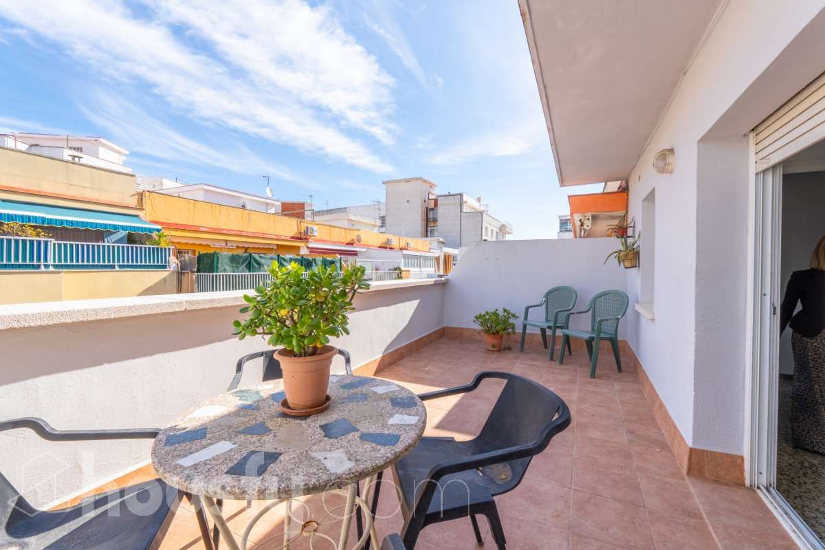 Balcony of Attic for sale in Vilanova i la Geltrú  with Terrace and Storage room