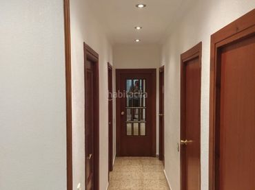Flat with lift to rent in Calle Calzada de Castro 42