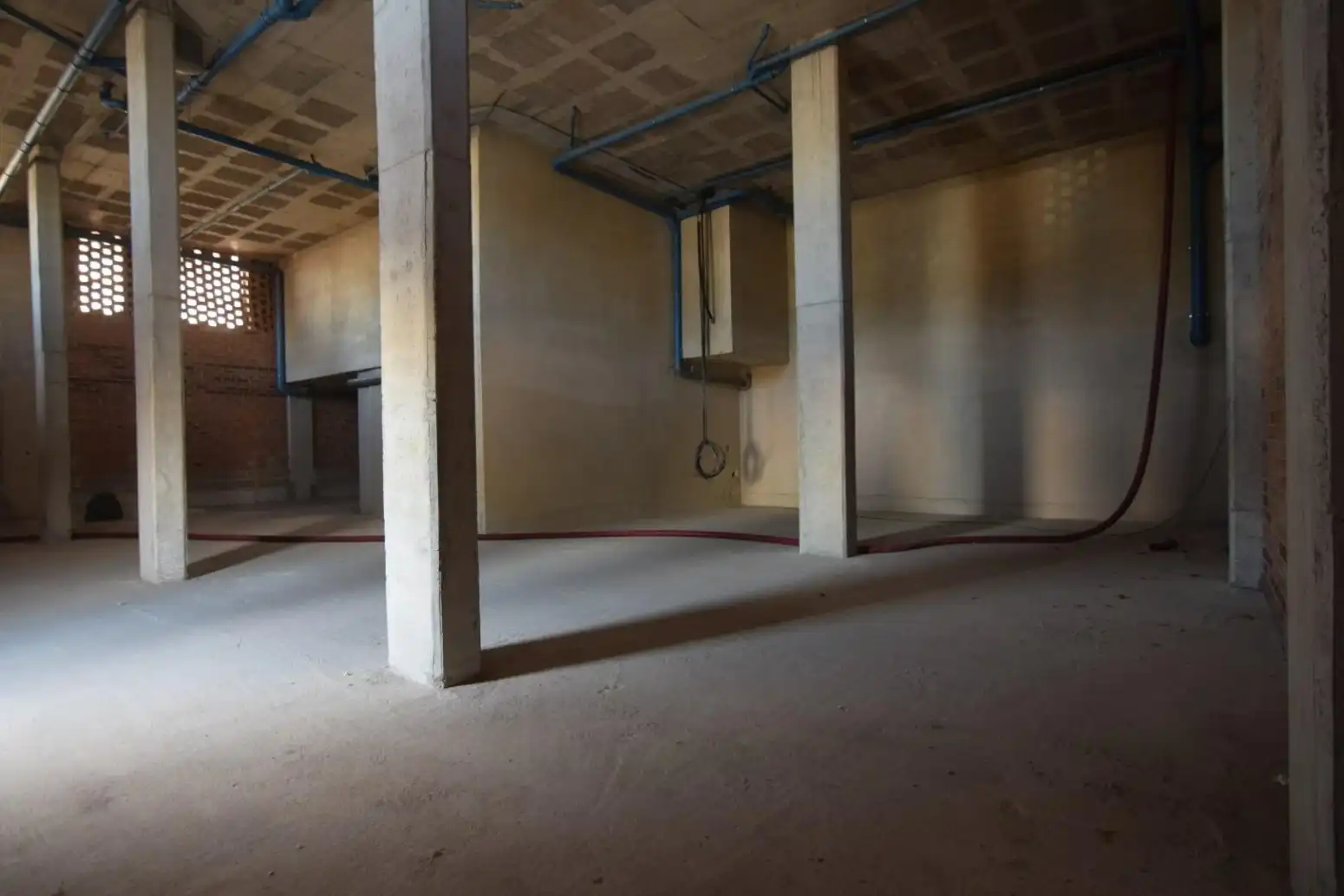 Local comercial en alquiler en Badalona - Calle Eduard Maristany, imagen 5