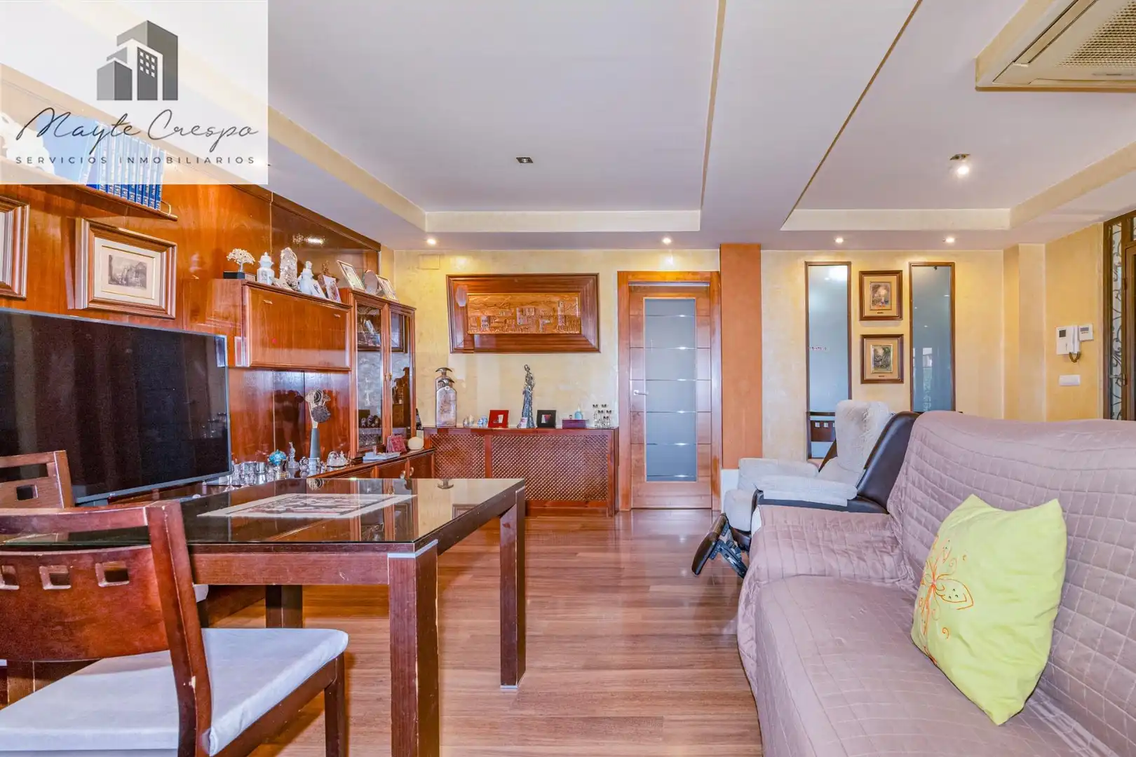 Living room of Detached homes for sale in Granada  with Air Conditioner, Terrace and Furnished