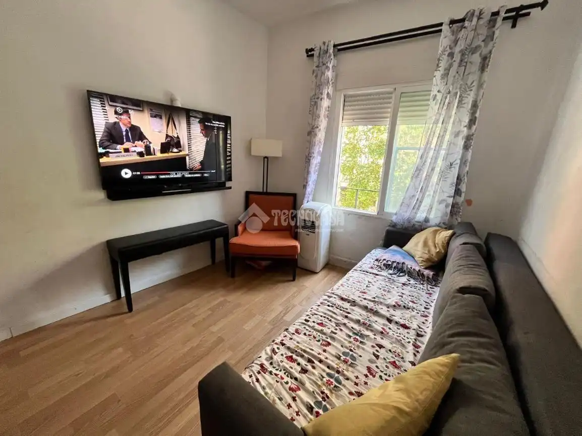Sala d'estar de Pis en venda en Madrid amb Aire condicionat i Calefacció