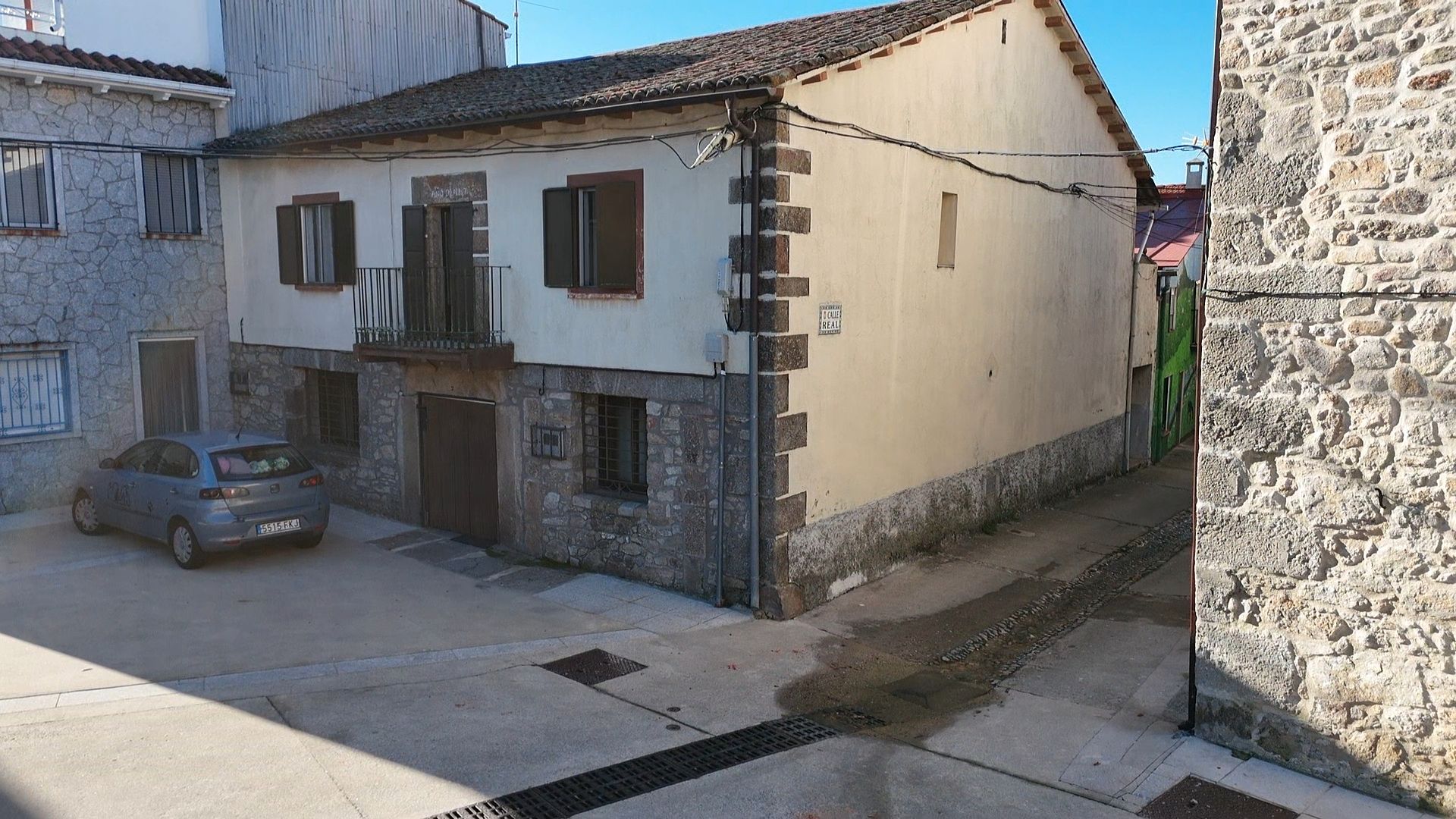 Exterior view of House or chalet for sale in Piornal  with Furnished