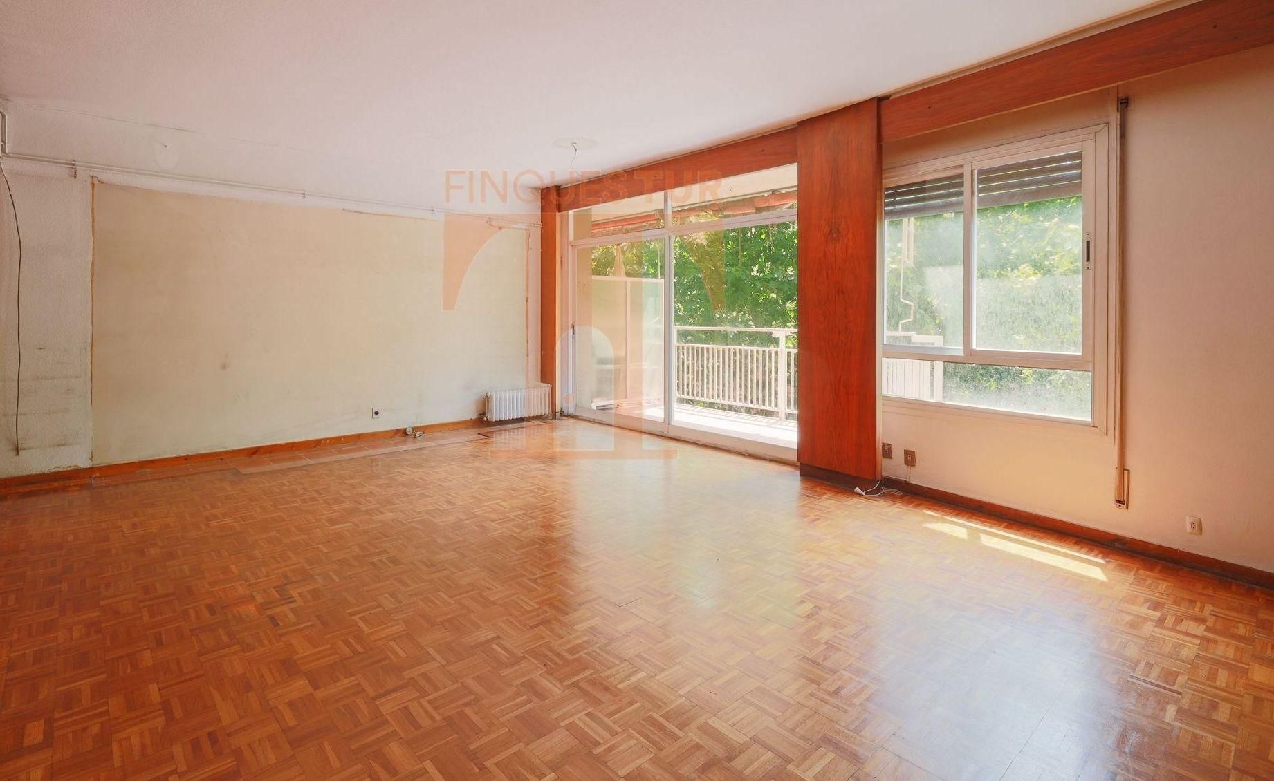 Living room of Flat for sale in Mataró  with Balcony