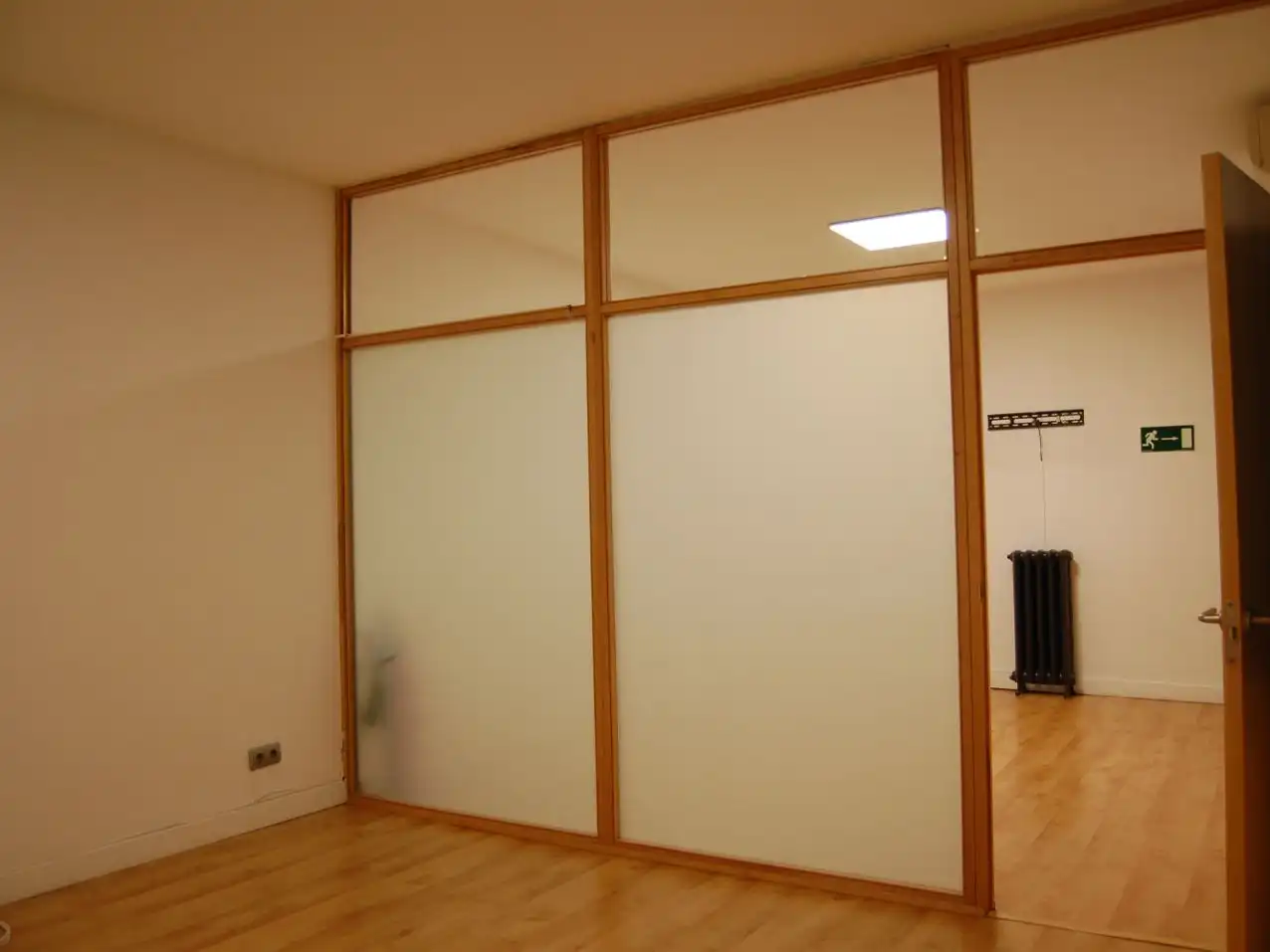 Office for rent in Madrid  with Air Conditioner and Heating