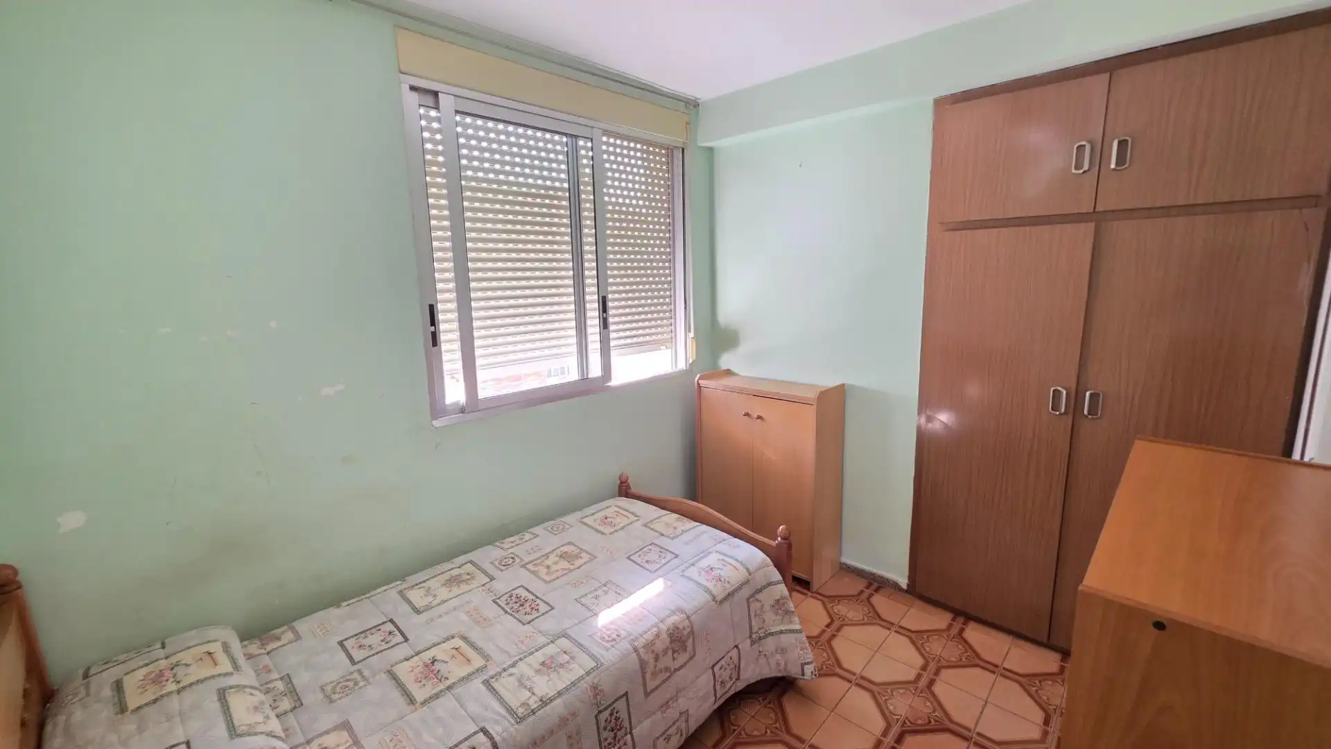 Bedroom of Flat for sale in Paterna