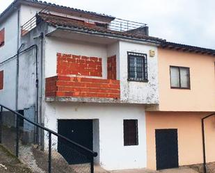 Vista exterior de Casa o xalet en venda en Mombeltrán