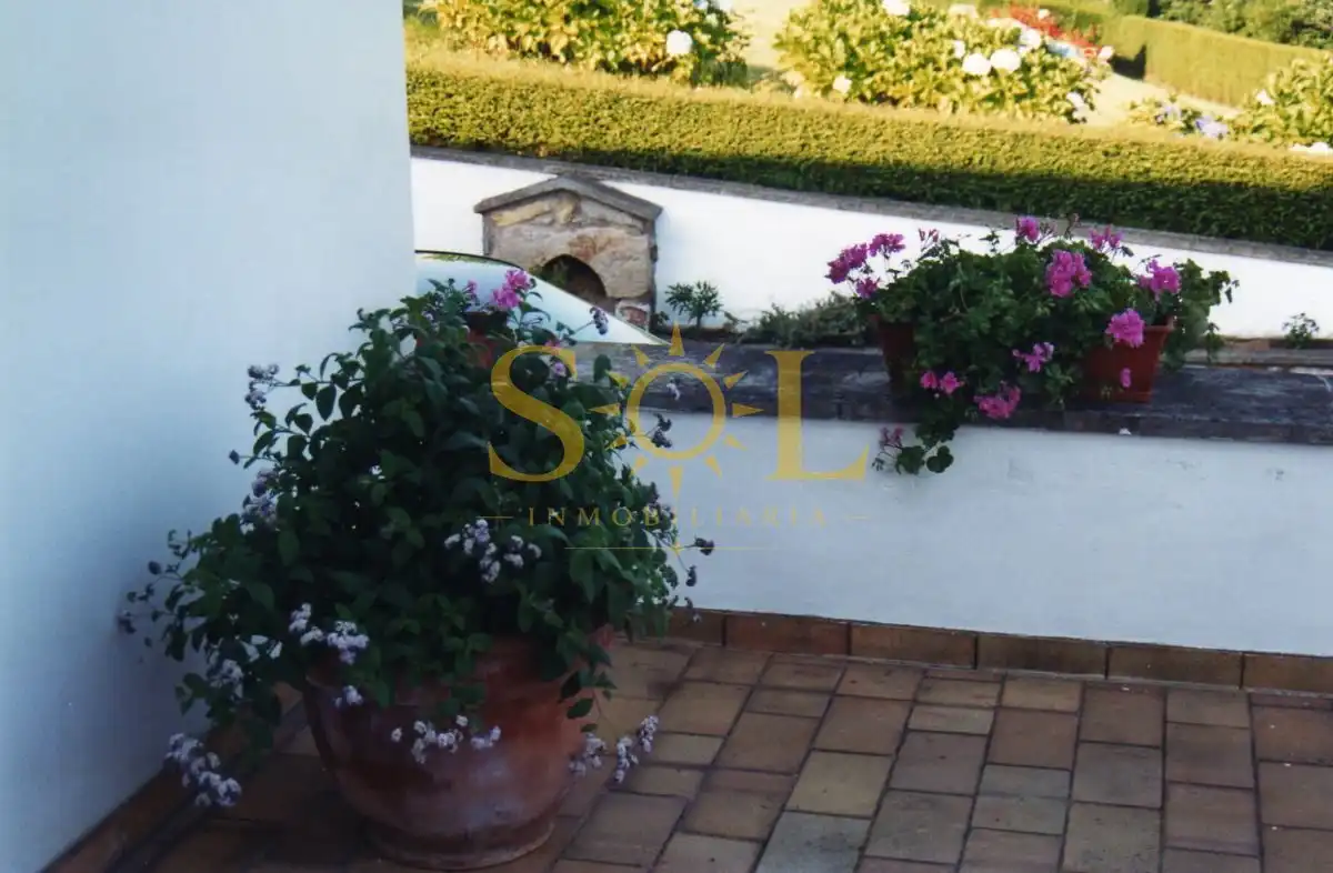 Jardí de Casa o xalet en venda en Pravia amb Calefacció i Jardí privat