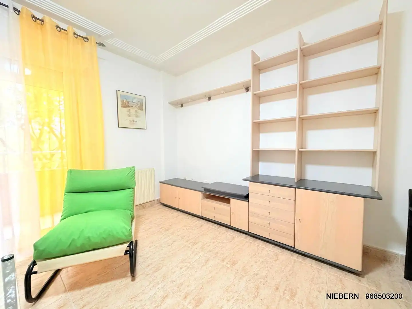 Flat with terrace to rent in Avenida de Venecia, imagen 51