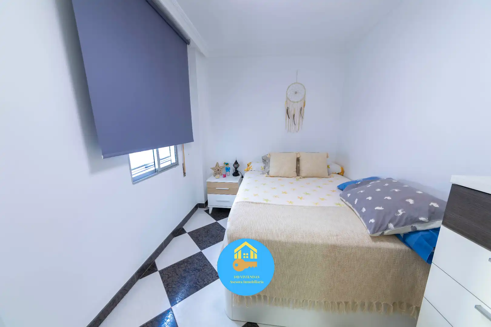 Schlafzimmer von Wohnung zum Verkauf in Dos Hermanas mit Klimaanlage und Abstellraum
