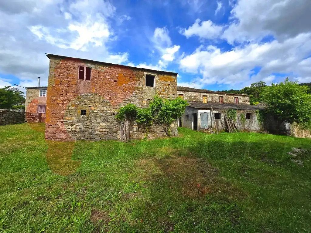 Casa in vendita a Lugar Outeiro - Pq Piñeira
