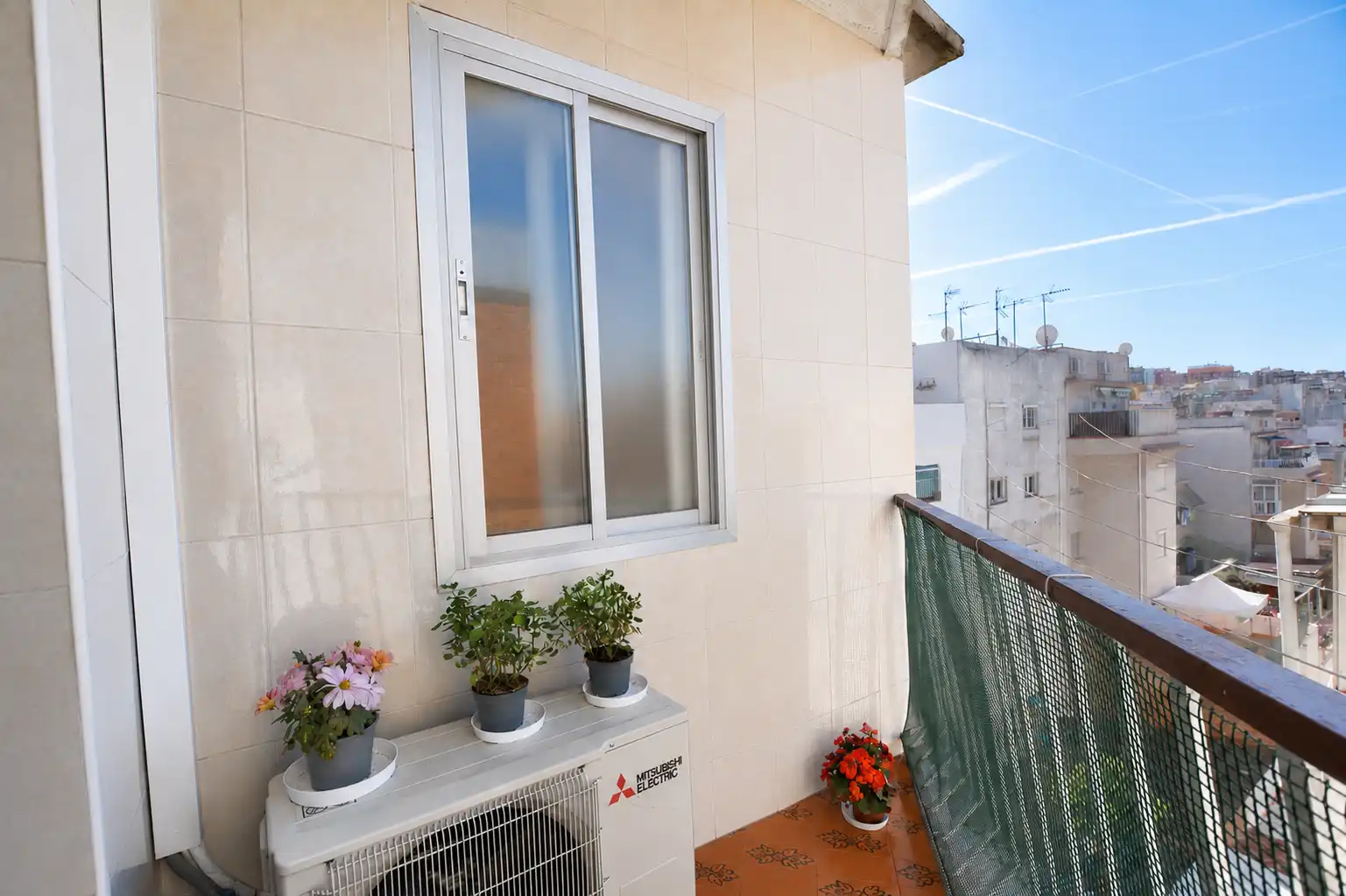 Terraza de Piso en venta en Santa Coloma de Gramenet con Aire acondicionado y Terraza