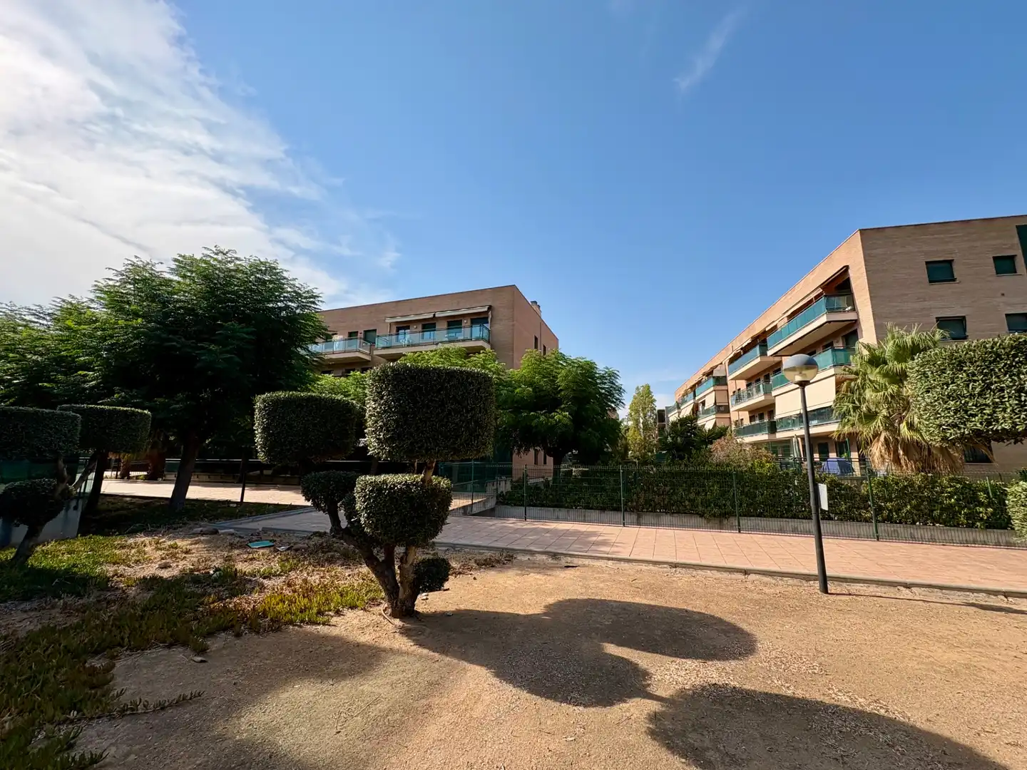 Vista exterior de Pis en venda en Salou amb Aire condicionat, Terrassa i Alarma