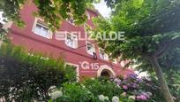 Vista exterior de Pis en venda en Donostia - San Sebastián  amb Calefacció