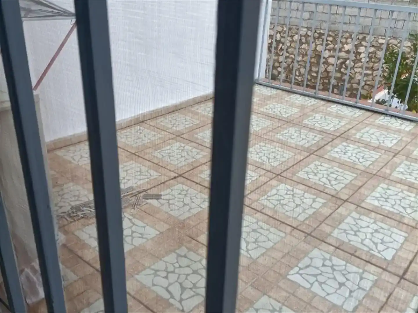 Terrassa de Casa adosada en venda en Huesa amb Aire condicionat, Jardí privat i Traster
