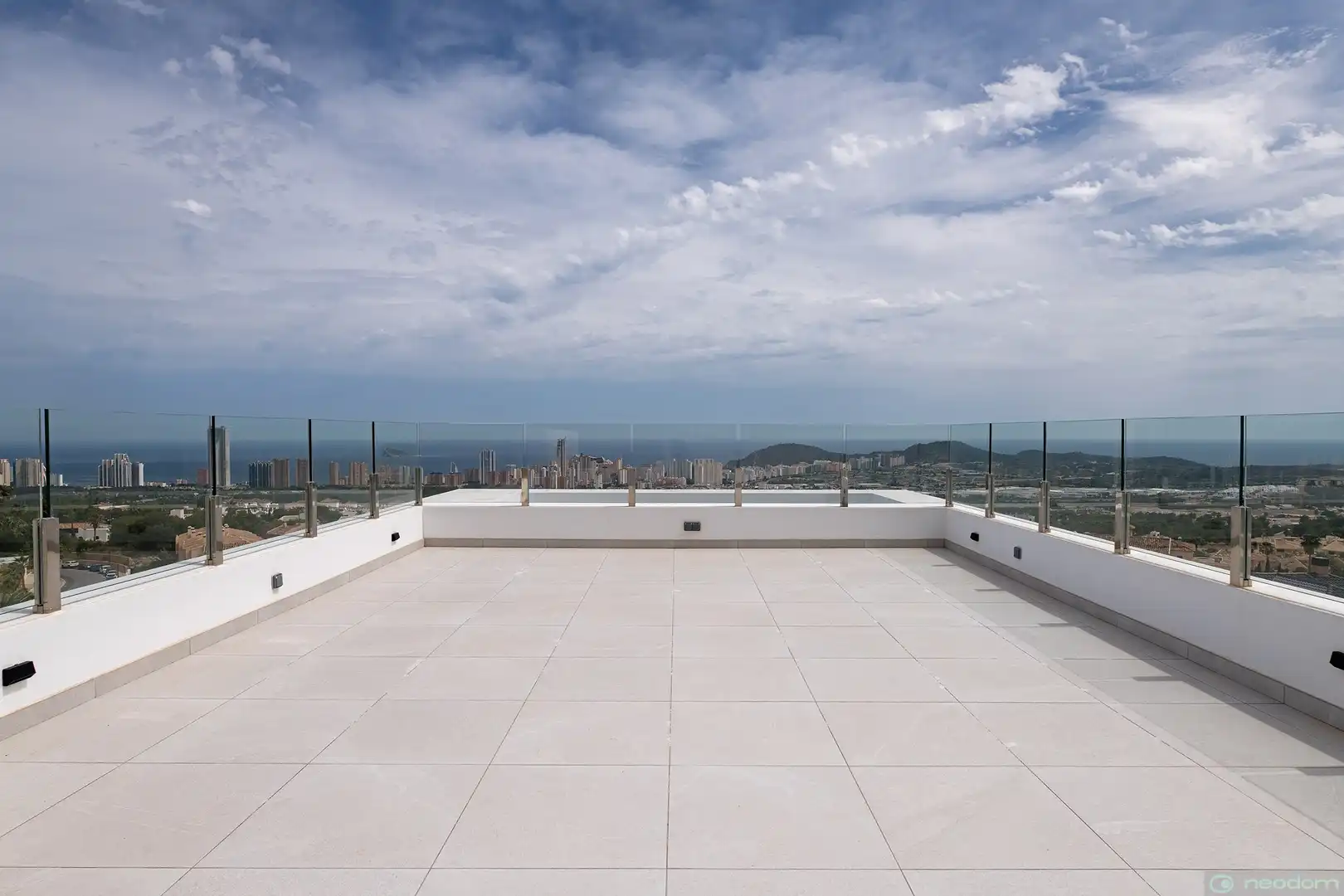 Casa amb terrassa en venda a C. Viena, imagen 8