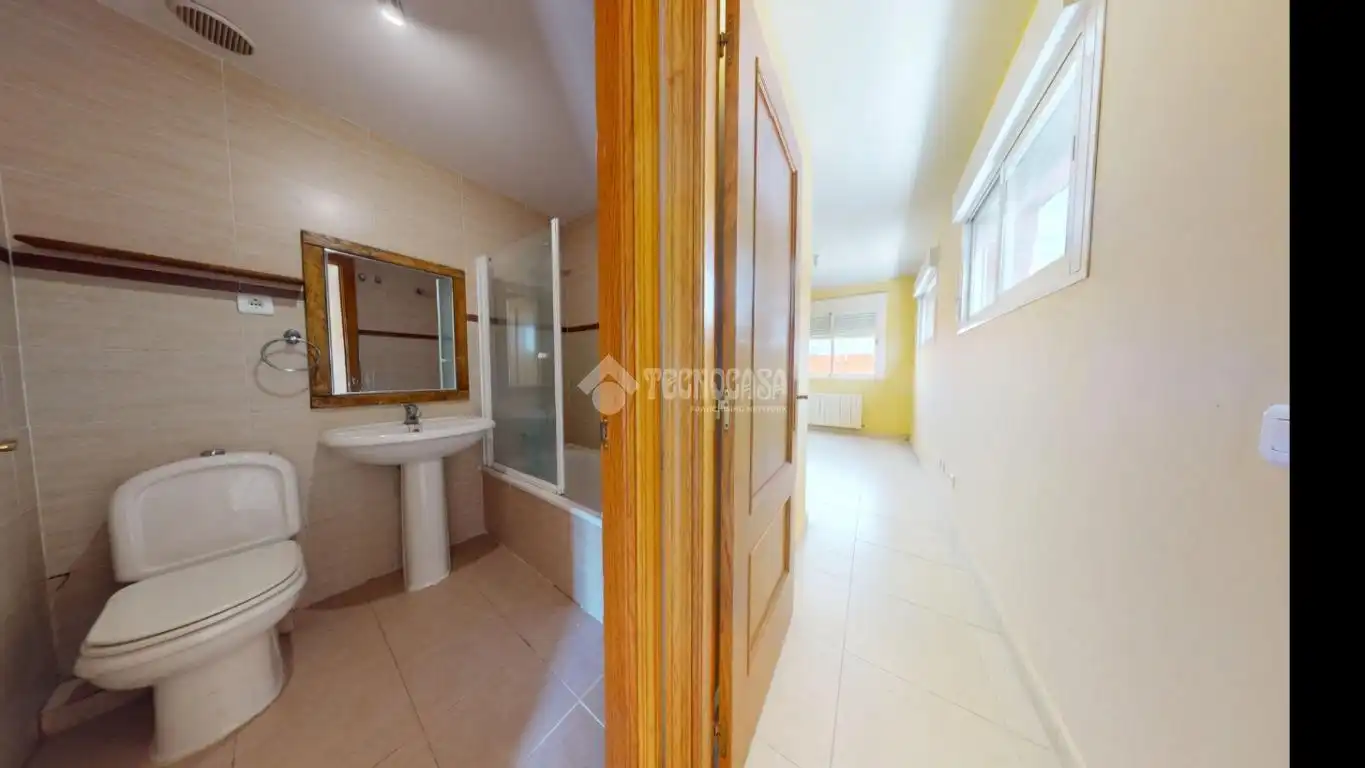 Bathroom of Detached homes for sale in Yebes  with Heating, Private garden and Terrace