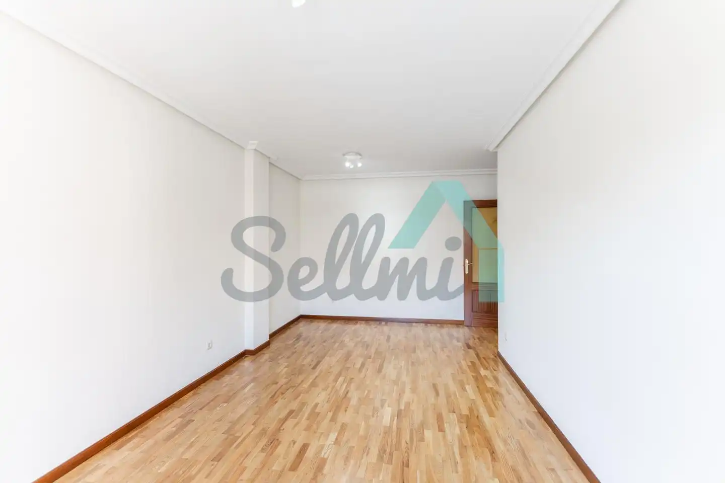 Wohnzimmer von Wohnung zum Verkauf in Oviedo  mit Heizung, Parkett und Terrasse