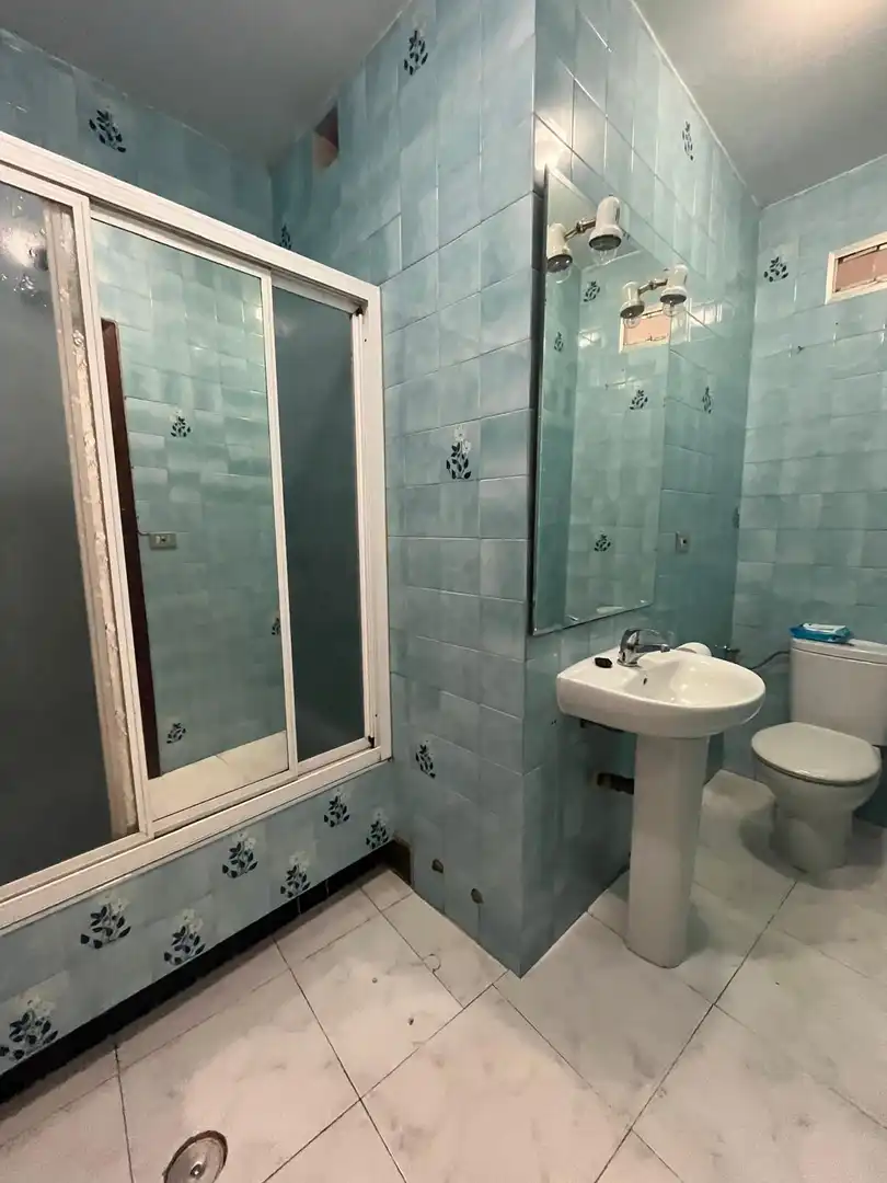 Bany de Casa o xalet en venda en A Coruña Capital  amb Calefacció i Traster