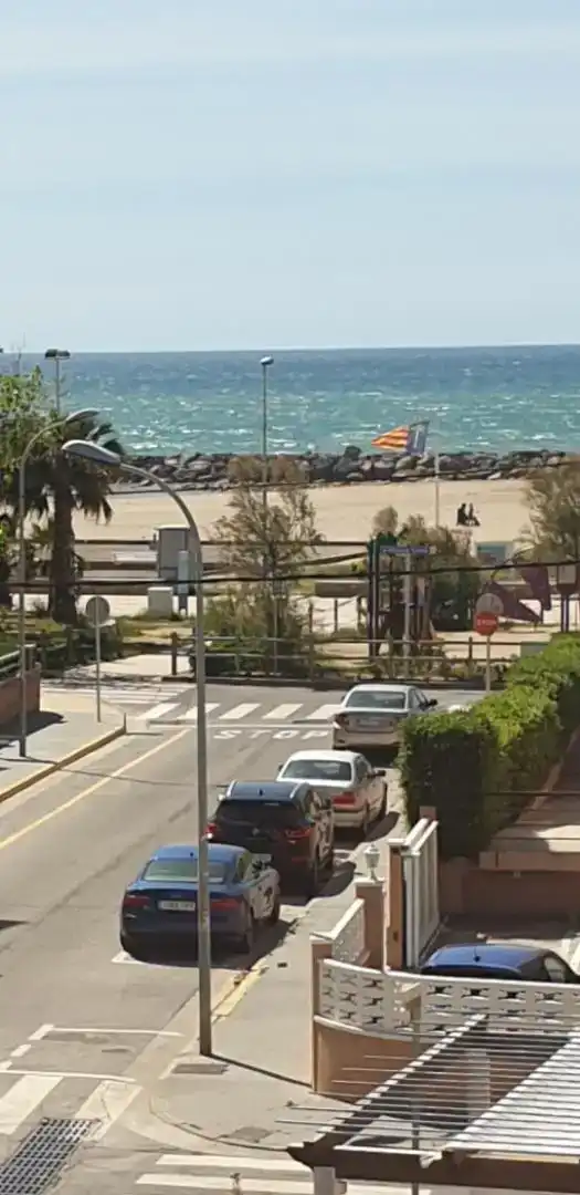 Vista exterior de Apartament en venda en Cunit amb Balcó