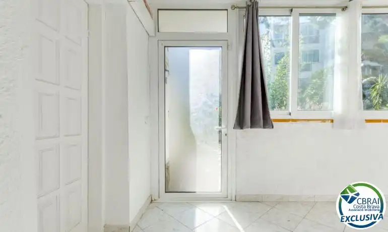 Apartament amb piscina en venda a Carrer de Josep Carner, imagen 15