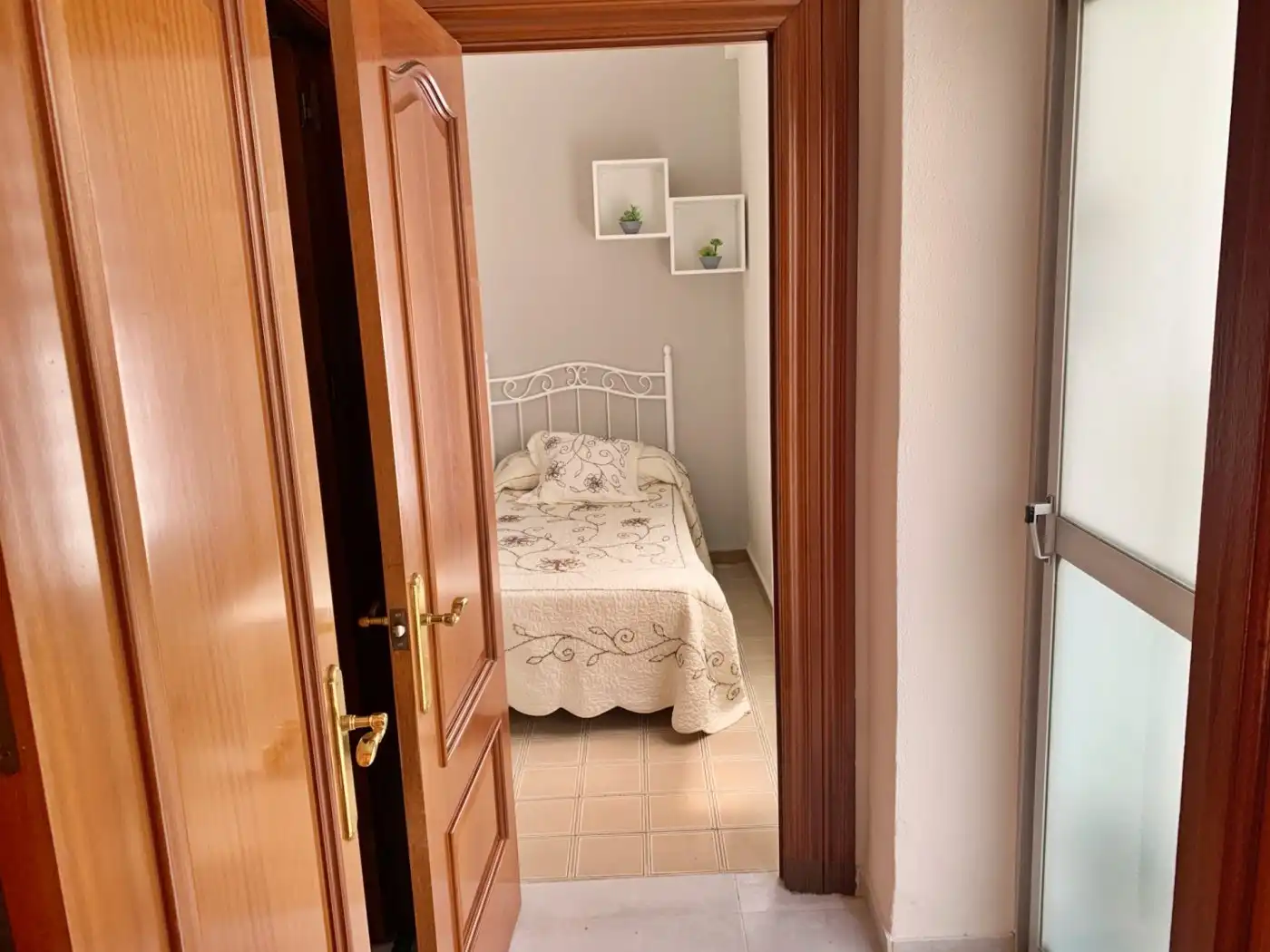 Habitación de Piso de alquiler en Málaga con Aire acondicionado, Calefacción y Amueblado