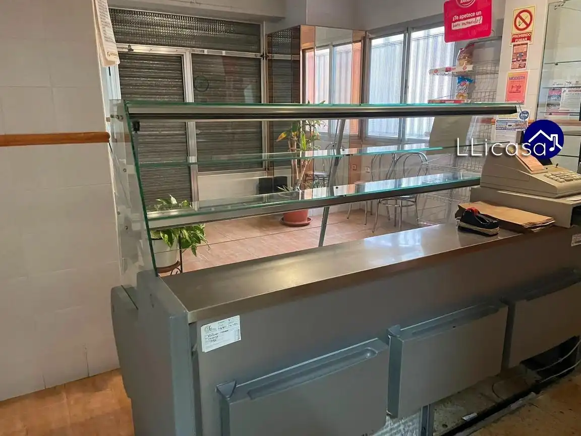 Commercial properties for sale in Pedralba
