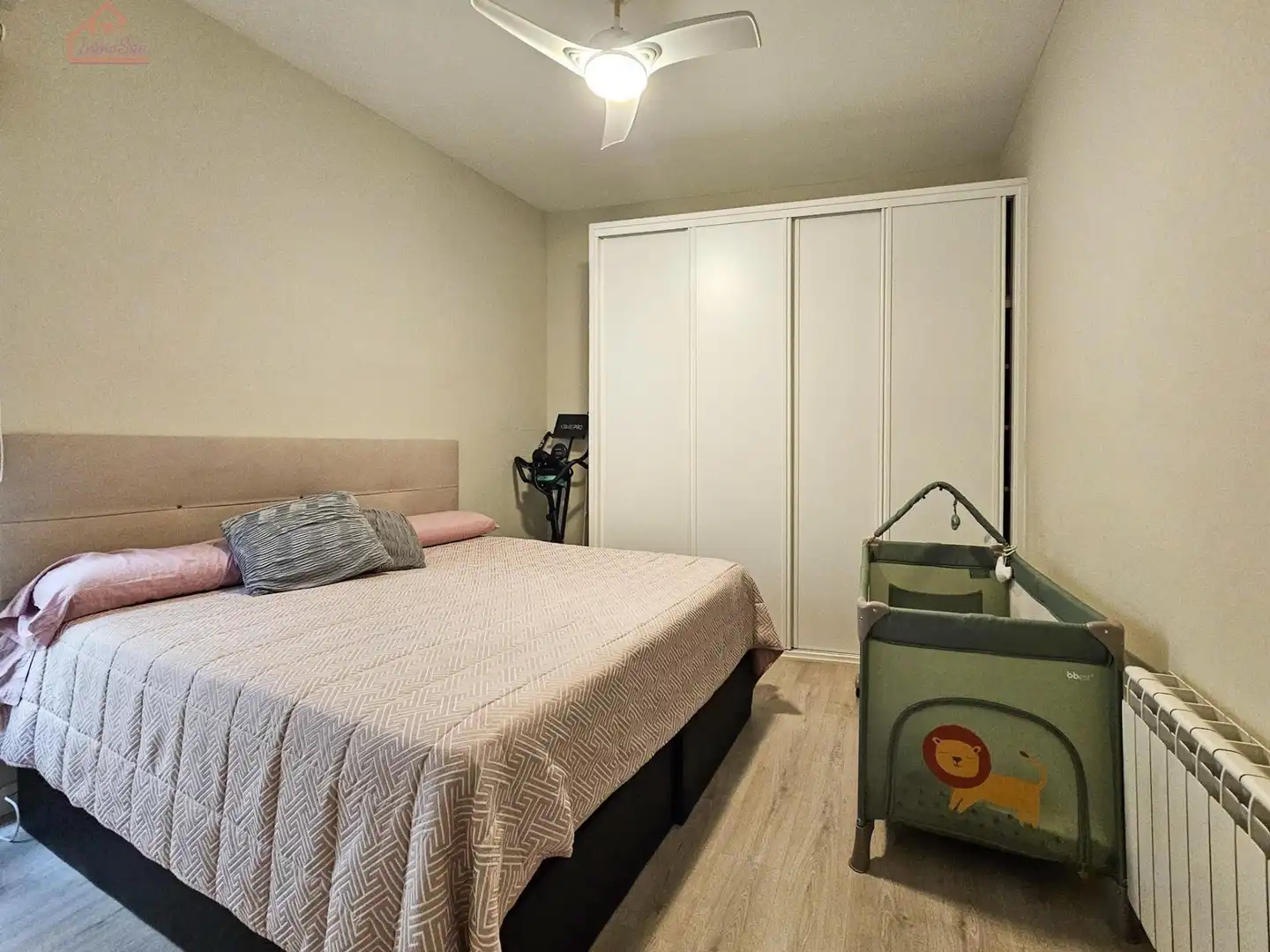 Habitación de Piso de alquiler en Madrid con Aire acondicionado, Calefacción y Amueblado