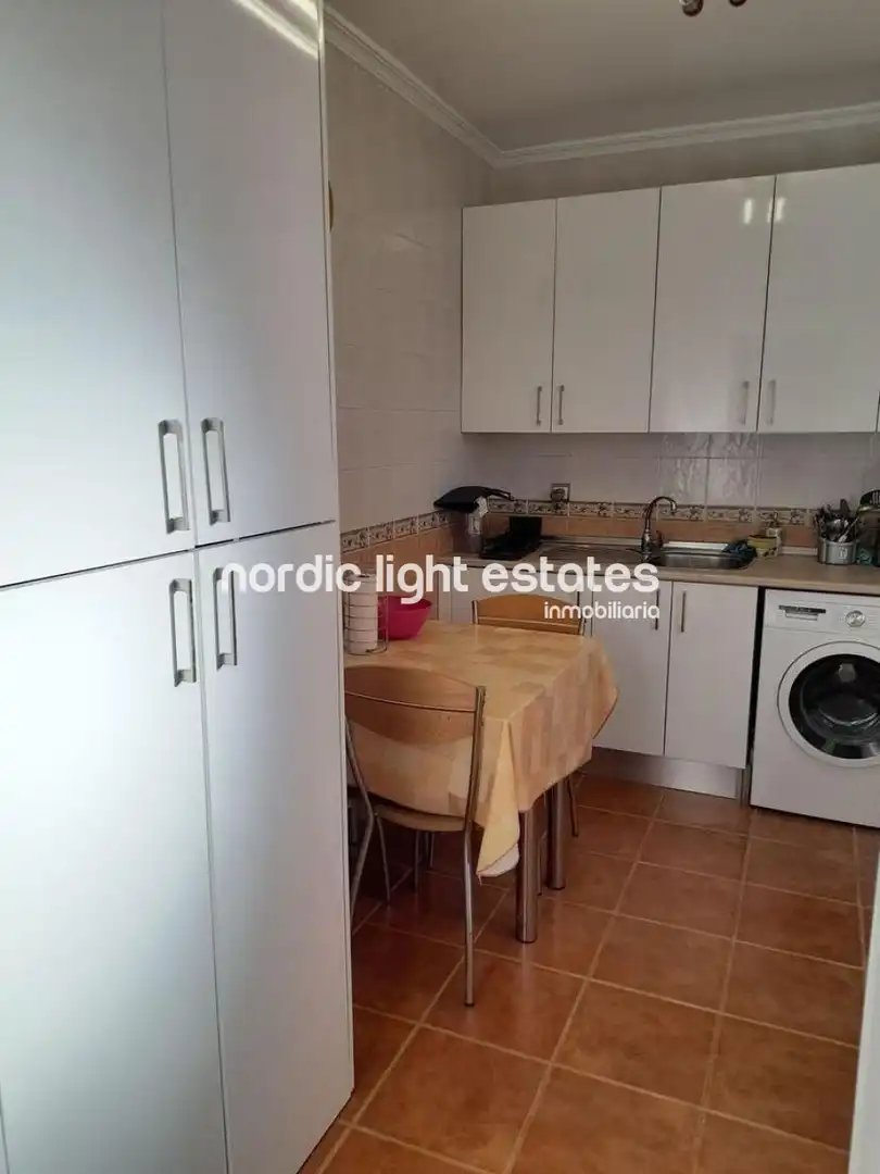 Vista exterior de Casa o xalet en venda en Vélez-Málaga amb Terrassa i Piscina