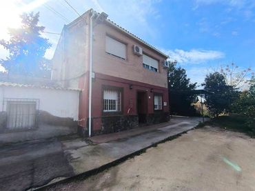 House for sale in Rincon Merino